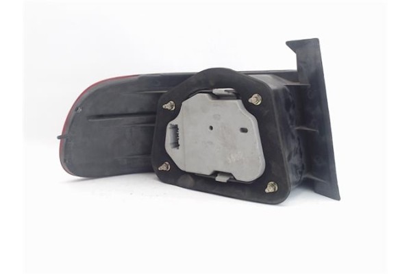 Recambio de piloto trasero derecho para honda accord berlina (cc/ce) referencia OEM IAM 236242  