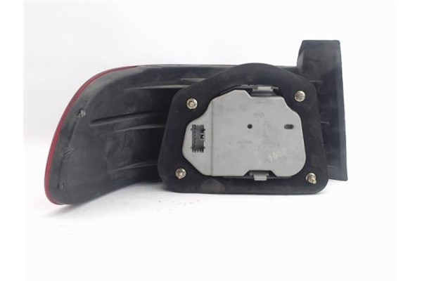 Recambio de piloto trasero derecho para honda accord berlina (cc/ce) referencia OEM IAM 236242  