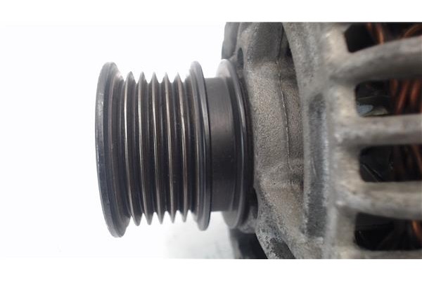 Recambio de alternador para volkswagen polo iv (9n1) 1.4 16v referencia OEM IAM 037903025M 0121325013 