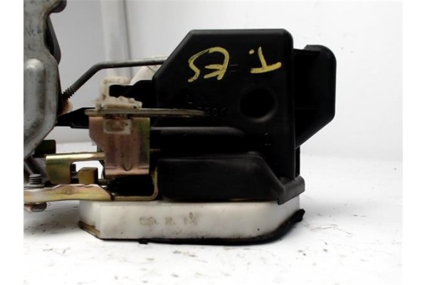 Recambio de cerradura puerta trasero izquierda para mitsubishi space wagon (n80/n90) 2.4 referencia OEM IAM 1015280110  