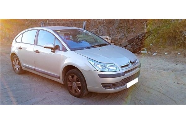 citroen c4 berlina del año 2006