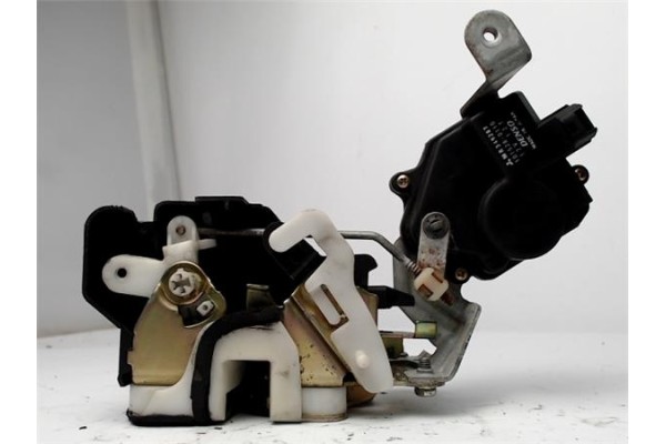 Recambio de cerradura puerta trasero izquierda para mitsubishi space wagon (n80/n90) 2.4 referencia OEM IAM 1015280110  