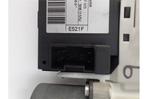 Recambio de motor elevalunas trasero derecho para ford focus berlina (cap) referencia OEM IAM 981537-103  