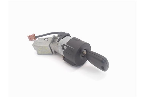 Recambio de clausor para peugeot 308 1.6 confort referencia OEM IAM  36410600 