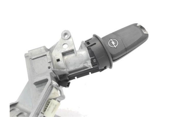 Recambio de clausor para opel astra h berlina 1.7 elegance referencia OEM IAM 08424G214A 281726 