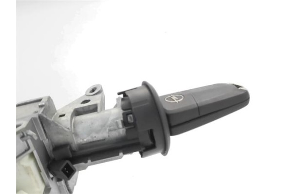 Recambio de clausor para opel astra h berlina 1.7 elegance referencia OEM IAM 08424G214A 281726 