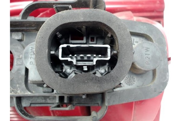 Recambio de piloto trasero derecho para citroen c2 referencia OEM IAM 9649864480  