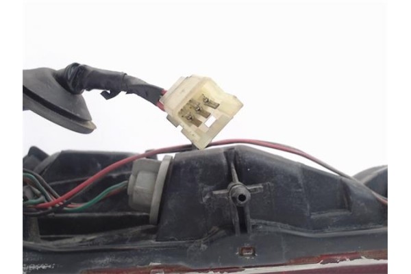 Recambio de piloto trasero derecho para suzuki swift berlina (sf/ma) referencia OEM IAM 22032283  