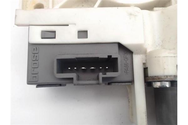Recambio de motor elevalunas trasero derecho para peugeot 407 referencia OEM IAM (999066-103)  