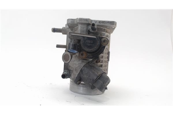 Recambio de caja mariposa aire para opel astra f berlina 1.6 si referencia OEM IAM 825240  