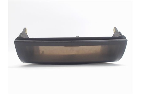 Recambio de embellecedor consola central para toyota prius (nhw20) híbrido basis referencia OEM IAM   
