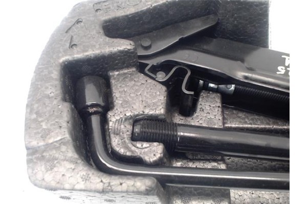 Recambio de gato para citroen c1 1.2 feel referencia OEM IAM 672595 B000831280 