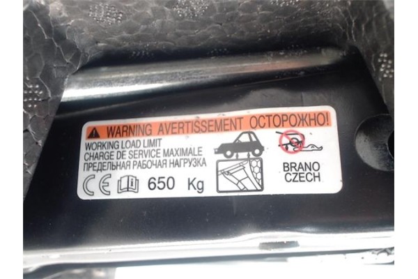Recambio de gato para citroen c1 1.2 feel referencia OEM IAM 672595 B000831280 
