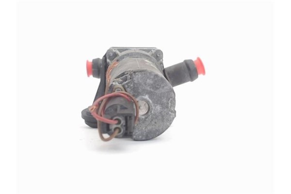 Recambio de bomba de agua para bmw serie 1 berlina (e81/e87) 2.0 120d referencia OEM IAM 392020097 6411692824602 