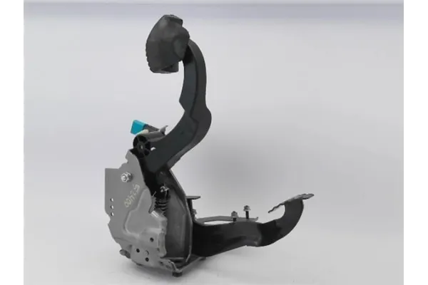 Recambio de juego pedales completo para peugeot 2008 1.2 access referencia OEM IAM 1601CW 4501AV 