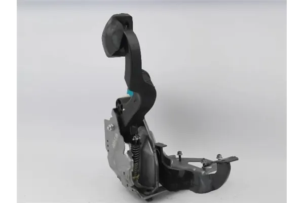 Recambio de juego pedales completo para peugeot 2008 1.2 access referencia OEM IAM 1601CW 4501AV 