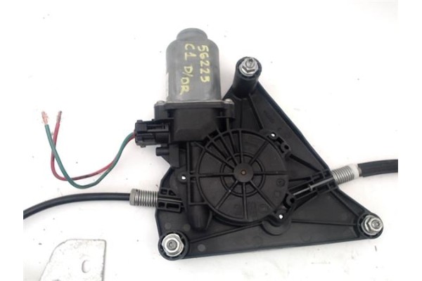 Recambio de elevalunas electrico delantero derecho para citroen c1 1.2 feel referencia OEM IAM B001019380 B000848280 