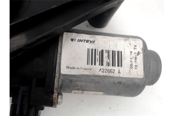 Recambio de elevalunas electrico delantero derecho para citroen c1 1.2 feel referencia OEM IAM B001019380 B000848280 