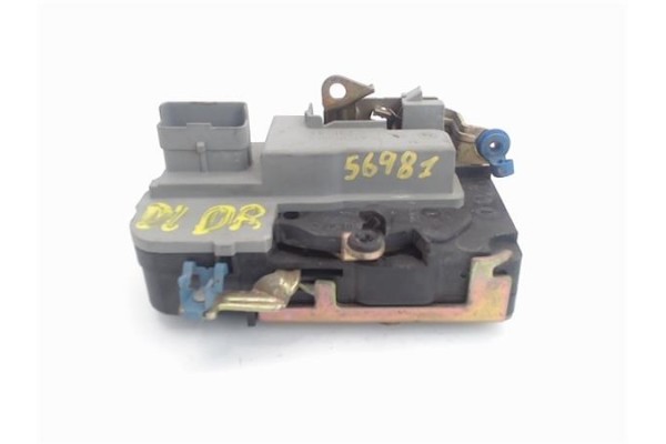 Recambio de cierre electromagnetico delantero derecho para citroen berlingo 2.0 hdi referencia OEM IAM 9136P7 9136J6 