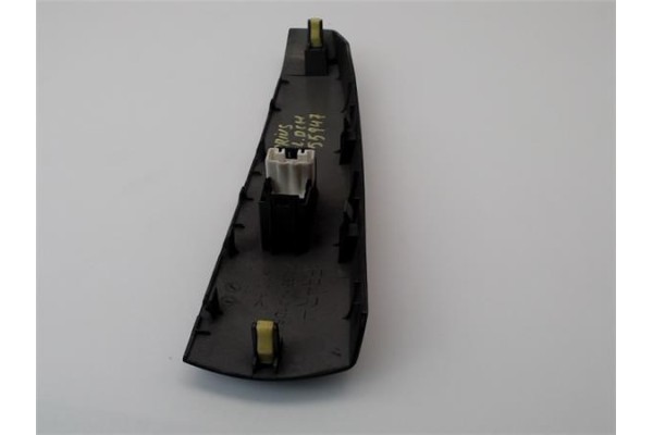 Recambio de mando elevalunas delantero derecho para toyota prius (nhw20) híbrido basis referencia OEM IAM 7423147080  