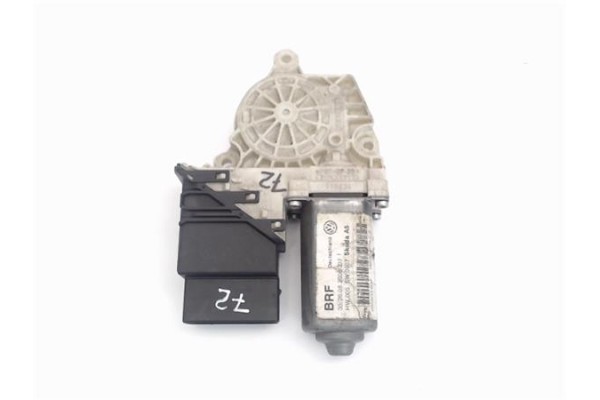 Recambio de motor elevalunas trasero derecho para skoda octavia berlina (1z3) referencia OEM IAM (1K0959704J)  