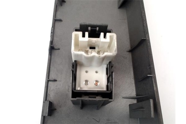 Recambio de mando elevalunas delantero derecho para toyota prius (nhw20) híbrido basis referencia OEM IAM 7423147080  