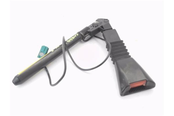 Recambio de anclaje cinturon delantero izquierdo para opel corsa c 1.7 dti referencia OEM IAM 197341 09114885 