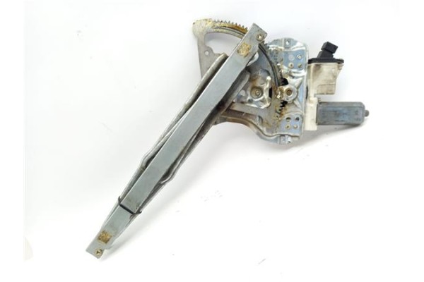 Recambio de mecanismo elevalunas delantero izquierdo para toyota corolla (e12) 2.0 d-4d referencia OEM IAM 6982002130 ADT31366 6