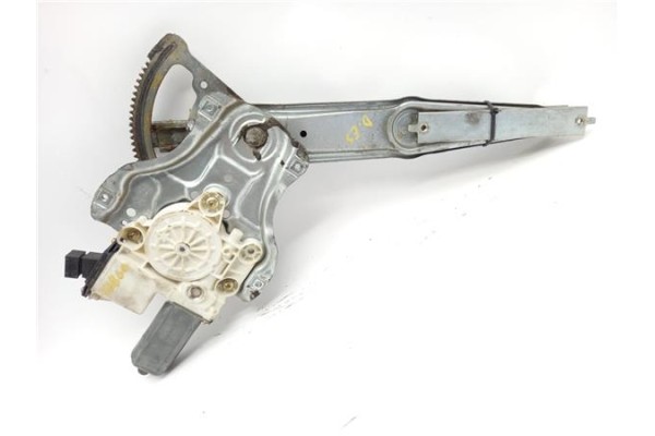 Recambio de mecanismo elevalunas delantero izquierdo para toyota corolla (e12) 2.0 d-4d referencia OEM IAM 6982002130 ADT31366 6