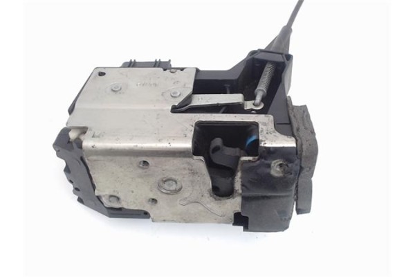 Recambio de cierre electromagnetico delantero derecho para jeep grand cherokee (wj/wg) 3.1 td limited referencia OEM IAM 5513560