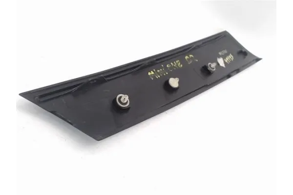 Recambio de moldura parabrisas derecha para mini mini (r56) 1.6 cooper d referencia OEM IAM 51110445080 51137144858 