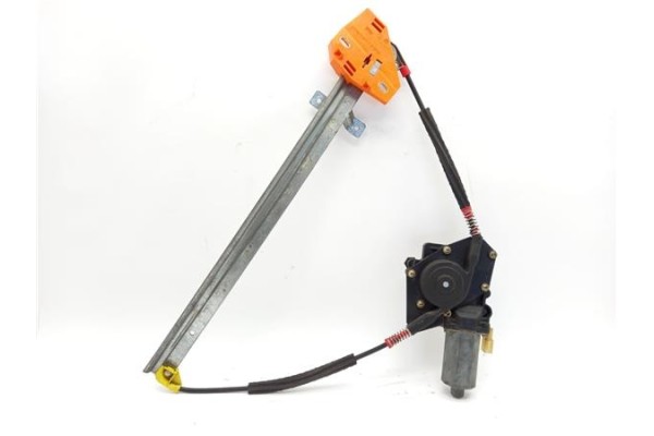 Recambio de mecanismo elevalunas delantero derecho para ford fiesta iv (ja_, jb_) 1.3 i referencia OEM IAM 0130821683  