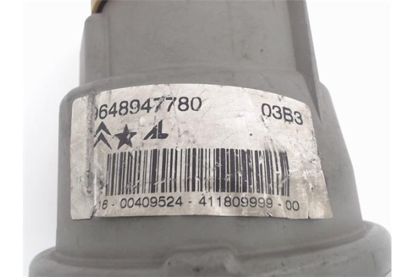 Recambio de faro antiniebla derecho para citroen c3 referencia OEM IAM 9648947780  