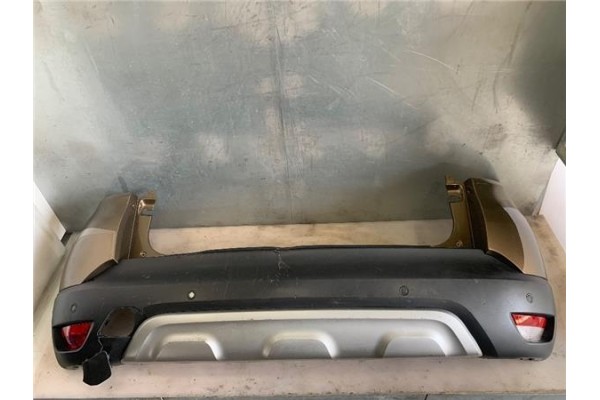 Recambio de paragolpes trasero para renault captur i 0.9 zen referencia OEM IAM   
