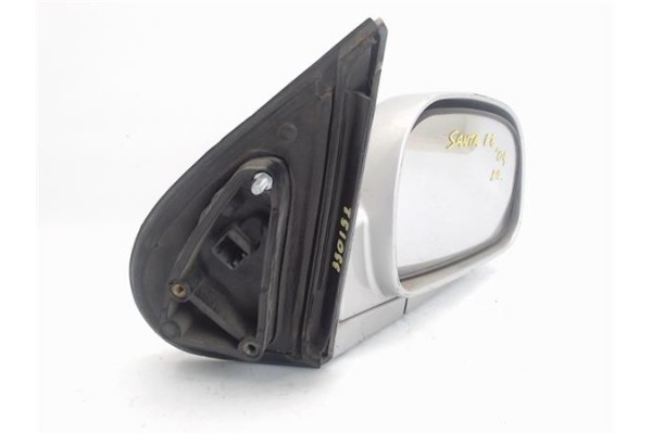 Recambio de retrovisor electrico derecho para hyundai santa fe (sm) referencia OEM IAM E4012147  