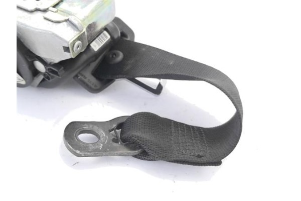 Recambio de cinturon seguridad trasero derecho para mercedes-benz clase a (bm 168) 1.9 190 (168.032) referencia OEM IAM A1688601