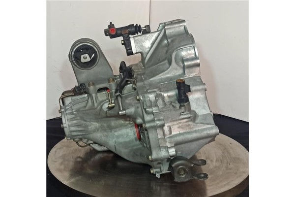 Recambio de caja cambios manual para nissan primera berlina (p11) 2.0 td referencia OEM IAM 2J6  