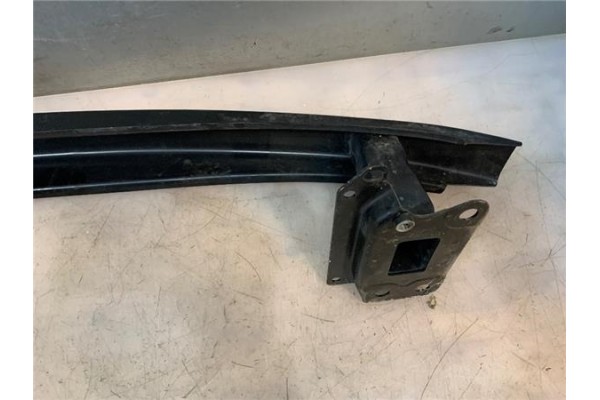 Recambio de refuerzo paragolpes para volkswagen polo iv (9n1) 1.2 12v referencia OEM IAM 6Q0807109C  