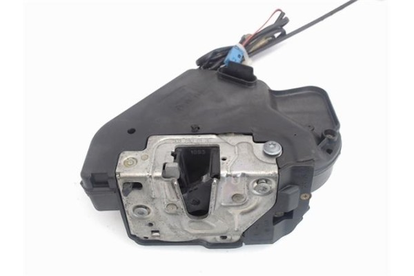 Recambio de cierre electromagnetico trasero izquierdo para mercedes-benz clase c (bm 203) berlina 2.2 220 cdi (203.006) referenc
