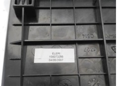 Recambio de portaobjetos consola central para alfa romeo gt (125) 1.9 jtd referencia OEM IAM 156073298  