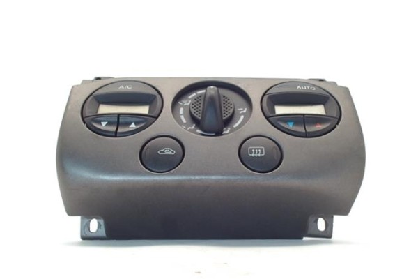 Recambio de mandos climatizador para nissan primera berlina (p11) 2.0 td referencia OEM IAM 2J571347100 275109F601 