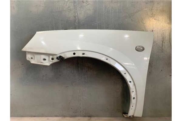 Recambio de aleta delantero izquierda para opel combo (corsa c) 1.7 dti 16v referencia OEM IAM 631017581R  