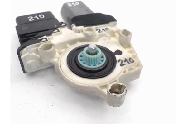 Recambio de motor elevalunas trasero derecho para seat altea (5p1) referencia OEM IAM 1K0959704AE 973622-107 