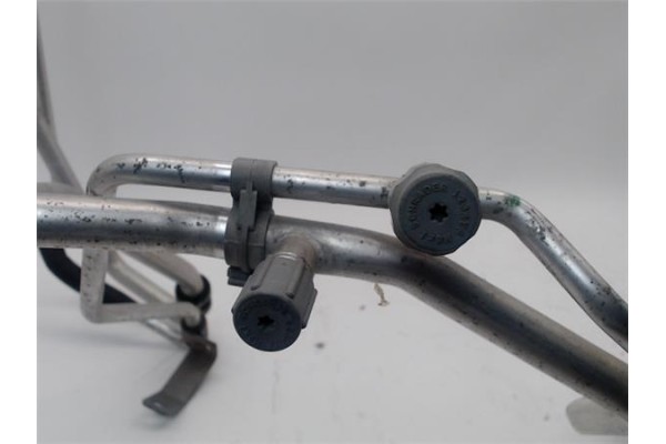 Recambio de tubos aire acondicionado para citroen c1 1.2 feel referencia OEM IAM B000619680  