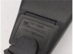 Recambio de anclaje cinturon delantero izquierdo para opel corsa c 1.7 dti referencia OEM IAM 197341 09114885 