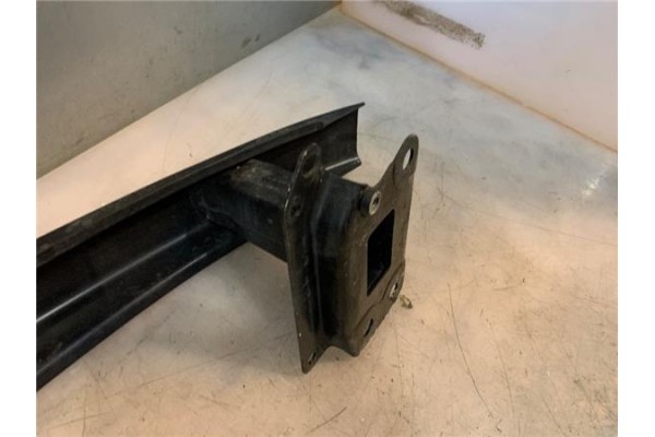 Recambio de refuerzo paragolpes para volkswagen polo iv (9n1) 1.2 12v referencia OEM IAM 6Q0807109C  