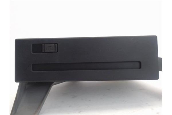 Recambio de radio / cd para lexus rx (mcu_) 400h fwd referencia OEM IAM 8684148060 EKCB011808 