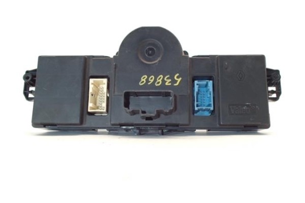 Recambio de mandos climatizador para renault clio iii 1.5 dci referencia OEM IAM 8200296683  