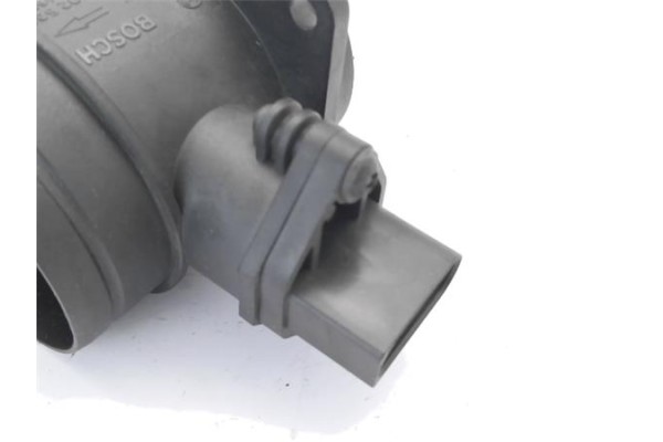 Recambio de caudalimetro para volkswagen golf v plus (5m1) 1.9 tdi referencia OEM IAM 038906461B  