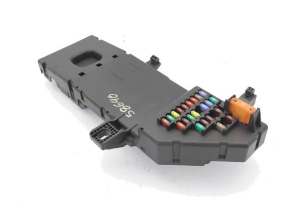 Recambio de caja fusibles/rele para saab 9-3 berlina 1.9 tid referencia OEM IAM 12757999  
